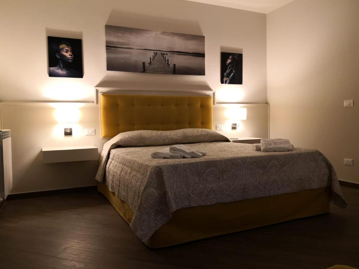 Scm House Hotell Mascali Eksteriør bilde