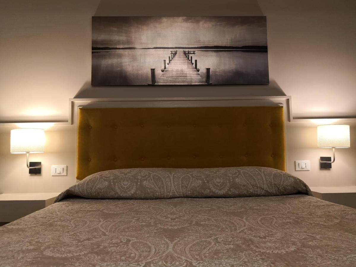 Scm House Hotell Mascali Eksteriør bilde